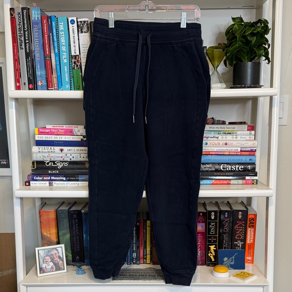 lululemon athletica Scuba, High Rise, Jogger, Navy Blue